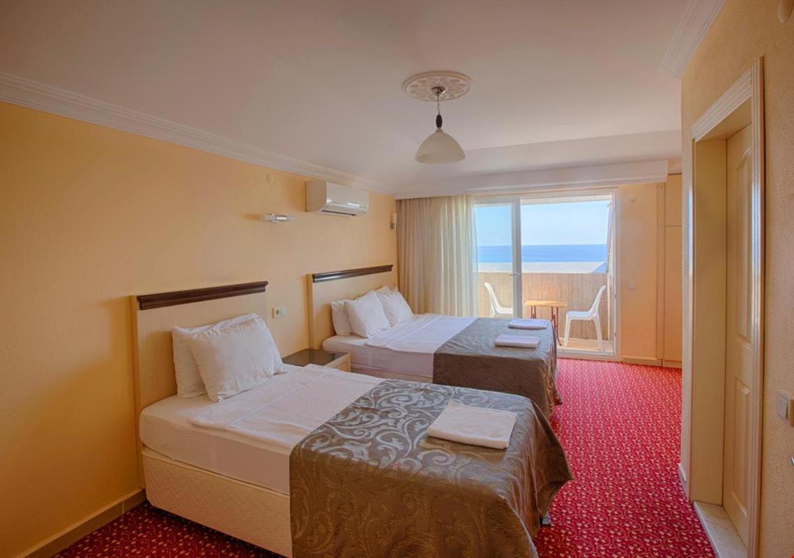 Azak Blue Otel Okurcalar Bagian luar foto