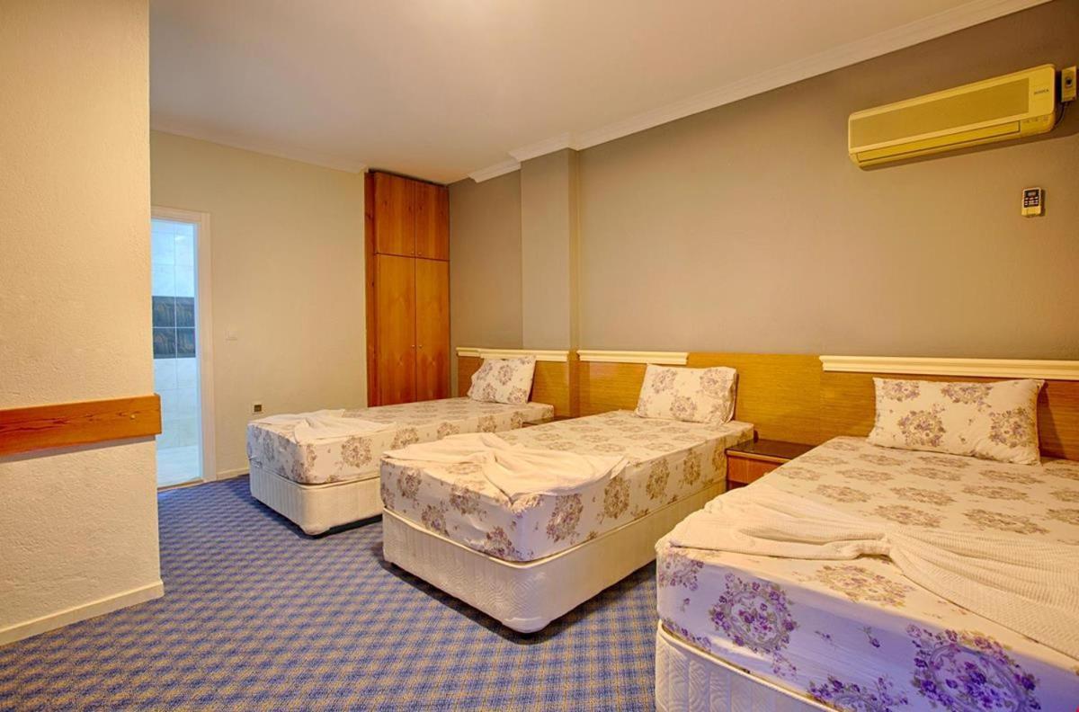 Azak Blue Otel Okurcalar Bagian luar foto